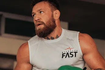 Dronken vetzak! McGregor gaat los op UFC'er Cormier