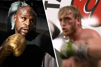 ? KUSJE? Floyd Mayweather en Logan Paul in intense staredown