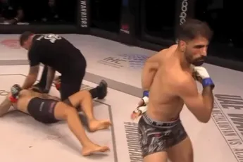 ? | Snel klaar: MMA-knokker beukt rivaal in 24 (!) seconden KO