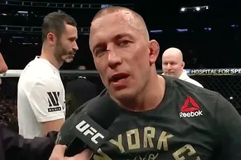 Vechtlegende St-Pierre (41) overweegt comeback! 'Boksen is een optie'