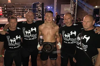 Max Weekers wint op Impact V Kickboks gala in Geleen