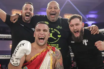 Toptrainer Mike Passenier geeft kickboks masterclasses! 'Geschikt voor iedereen'