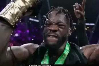 Deontay Wilder in actie tegen top zwaargewicht tijdens Joshua vs Ngannou evenement