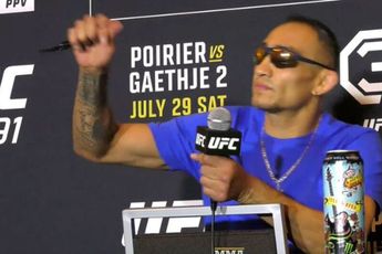 🎥 'Bijna steekpartij!' UFC-vechter trekt mes tijdens persconferentie