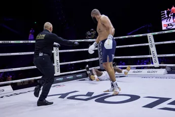 Brute knock-out nog heftiger in slow motion! 'Rondgaande geruchten ontkracht'