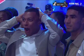 Topvechter laat voetbaliconen Mbappé en Hakimi sprakeloos achter met razendsnelle knock-out