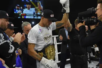 'Glory wereldtitels stellen niks voor!' UFC-icoon legt haarfijn uit waarom