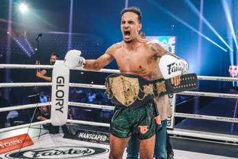 🎥 Glory-kampioen Beztati scheld Duitser de huid vol: 'Ach rot toch op'