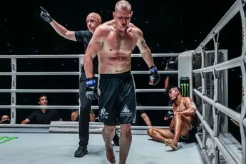 Topkickbokser zwaar genaaid: 'onthult bittere waarheid'