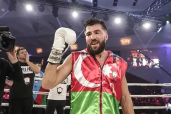Glory's Nabiyev is terug: scoort brute knock-out winst in Brussel