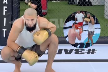 UFC-Eindbaas Khamzat Chimaev slaat influencer onderuit (video)