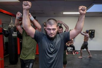 Legende Khabib terug in MMA kooi voor Bellator titelgevecht