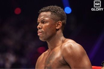 Bonjasky geeft Overeem pak slaag na belediging: Legendarisch