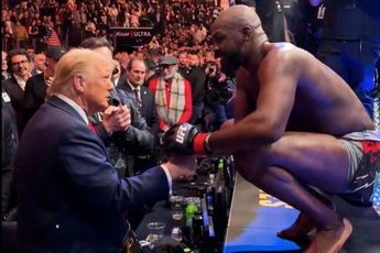 Jones viert UFC-winst op iconische wijze met Trump