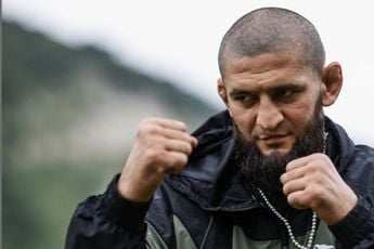 UFC vechter Chimaev bedreigt rivaal met AK-47 machinegeweer - 'oorlog'