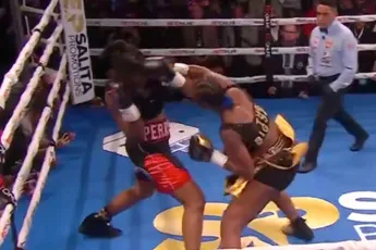 Doodsklap! Claressa Shields sloopt Perkins en maakt geschiedenis