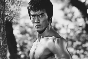 De geheime trainingsmethoden van Bruce Lee (onthuld!)