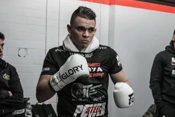 Mo Jaraya keihard terug - bewijst dat hij nog altijd de baas is in de ring