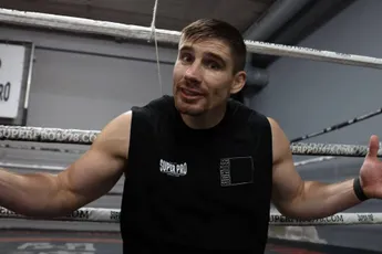 Rico Verhoeven schokt met pijnlijke video - Jean Claude van Damme 2.0?