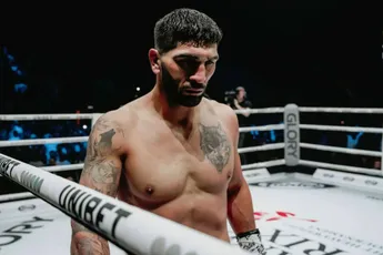 Rajabzadeh knock-out en door de touwen – Glory 100 op z’n kop