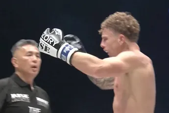 Drama voor Glory kickboksers Jan Kaffa en Ayoub Bourass tijdens event in Japan