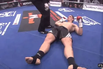 Deze Nederlander sloeg 90 tegenstanders knock-out: zie hoe hij het deed!