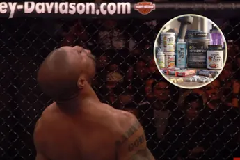 'Wat!? 20 jaar lang': UFC icoon schrikt zich kapot na heftige onthulling over zichzelf