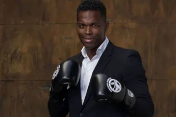 Keihard plan van Remy Bonjasky - kickboksen ook voor mensen zonder geld!