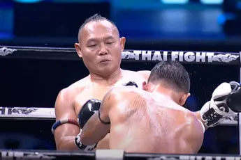 44 jaar, 350 gevechten! Saenchai slaat opnieuw genadeloos toe met knock-out