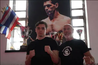 Zoon van K-1 kickbokslegende Branko Cikatić treedt in zijn voetsporen