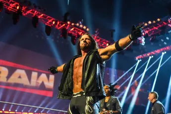 WWE RAW zorgt voor kippenvel in Parijs met AJ Styles als stralend middelpunt