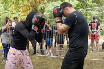 Hood Fights in Nederland! Geen regels - rauwe gevechten winnen terrein