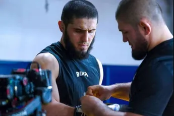 Khabib grijpt in: drastische wijziging in training UFC ster Islam Makhachev