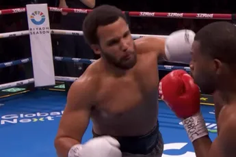 Boksheld Moses Itauma onder vuur - geplande titelstrijd zorgt voor boze reacties