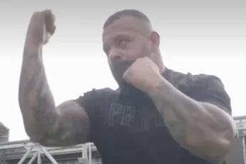 Glory debutant Simon heeft slecht nieuws voor rivaal Zimmerman - laat geen twijfel over intenties!