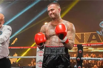 Drama voor Dave Roelvink na bokssucces - vecht toekomst onzeker!