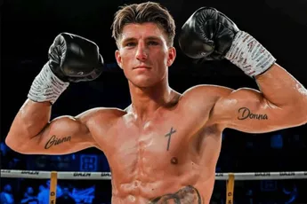 'Als hij faalt, valt alles!' Bokser Gradus Kraus draagt zware last op zijn schouders