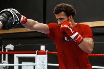 Bokstalent Itauma krijgt geen rust - dit is zijn nieuwe tegenstander