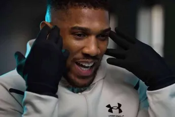 Boksicoon Joshua slaat terug: wat echt waar is aan de Jake Paul-geruchten