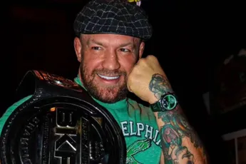 Nederlandse vechter maakt keihard BKFC-debuut bij team van UFC-ster McGregor