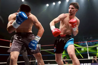 Nederlands beste kickbokser vecht niet bij Glory – zijn knock-outs zijn ongekend