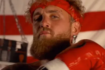 'Voor Hulk' - Jake Paul vecht in alligatoroutfit als eerbetoon aan overleden WWE-legende