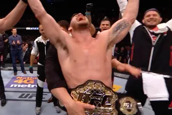 Zoon UFC-kampioen maakt stiekem MMA-debuut: ‘Ik wist van niks’