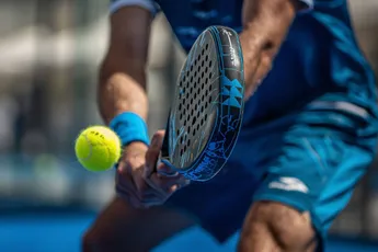 Padel: de perfecte sport voor vechtsporters in herstel