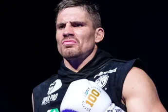 ‘Rico Verhoeven weigert UFC-gevecht in januari’ – tegenstander onthult details
