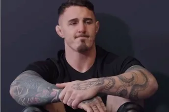 Einde carrière UFC-ster Aspinall door zeldzame aandoening - herstel onzeker?