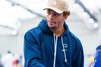 ‘De zwaargewichten voelen het al’: MMA-talent met Nederlandse roots op weg naar UFC