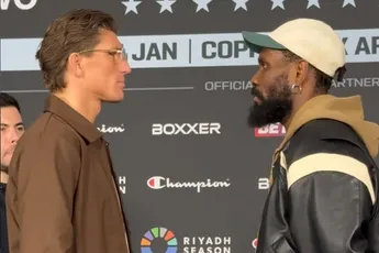 ‘Hij knipperde niet’ – Bokser Gradus Kraus zet rivaal Crighton onder druk in Londen