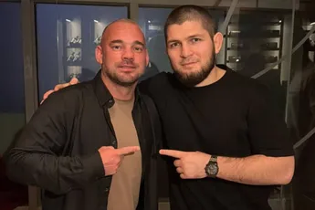 ‘Zoveel respect’ – Wesley Sneijder prijst UFC's Khabib, maar spaart Rico Verhoeven niet