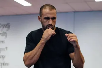 Badr Hari over comeback-geruchten bij Glory: “het verhaal is rond”